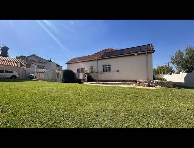 3 BEDROOM HOUSE FOR SALE IN PRIMROSE